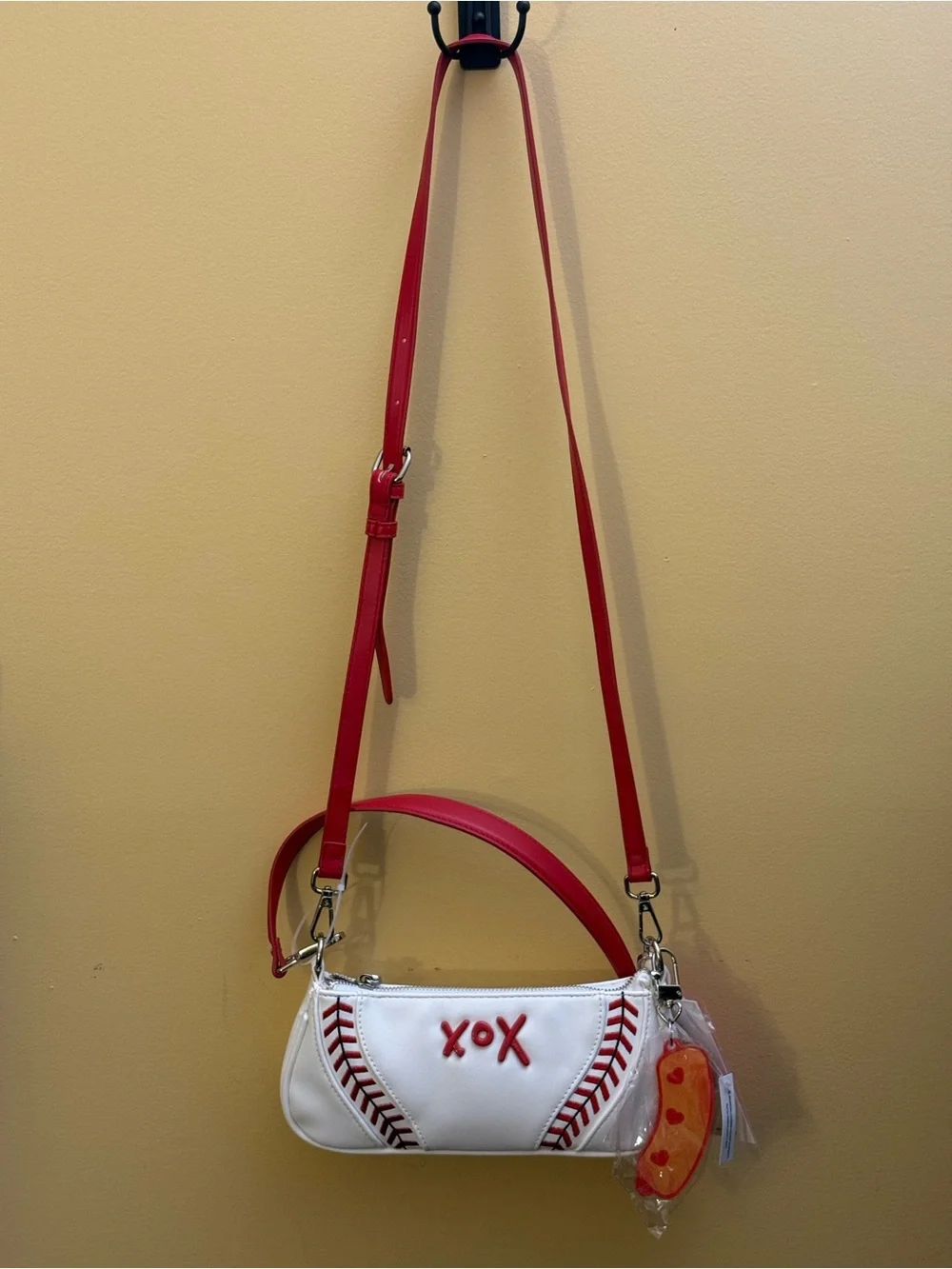 Betsey Johnson White/Red baseball/softball shoulder/crossbody. hotdog charm NWT